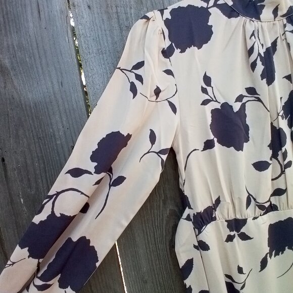 KARMI LABEL Dress Womens Size S Tan Black Floral Print Halter Tie Waist New - Picture 4 of 12